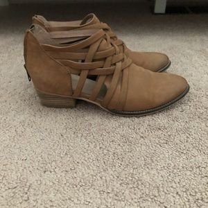 Seychelles brown bootie